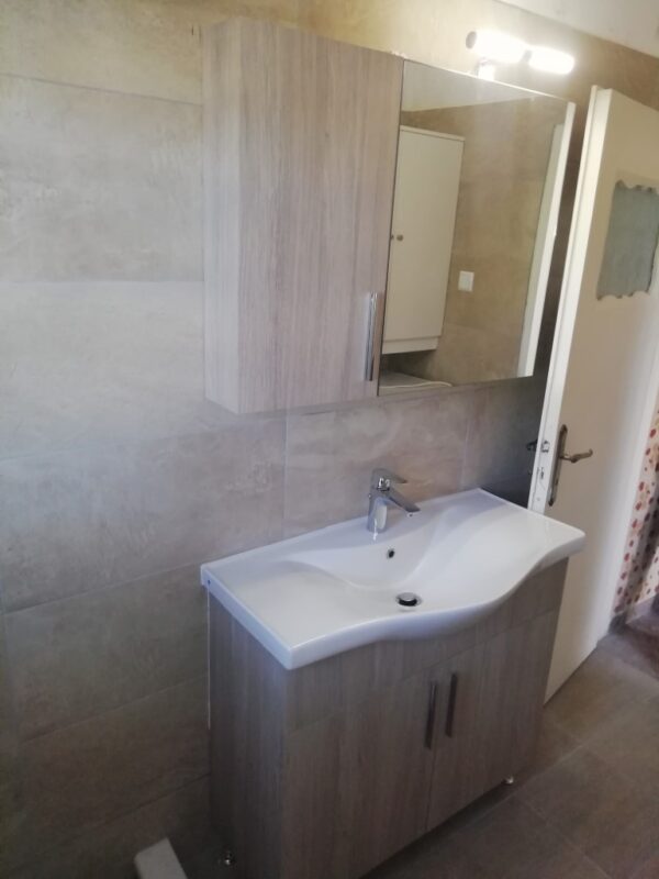 1667666526968 (LOW) 1667666526968 (LOW)